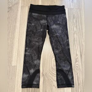 Lululemon Capri Leggings Size 4